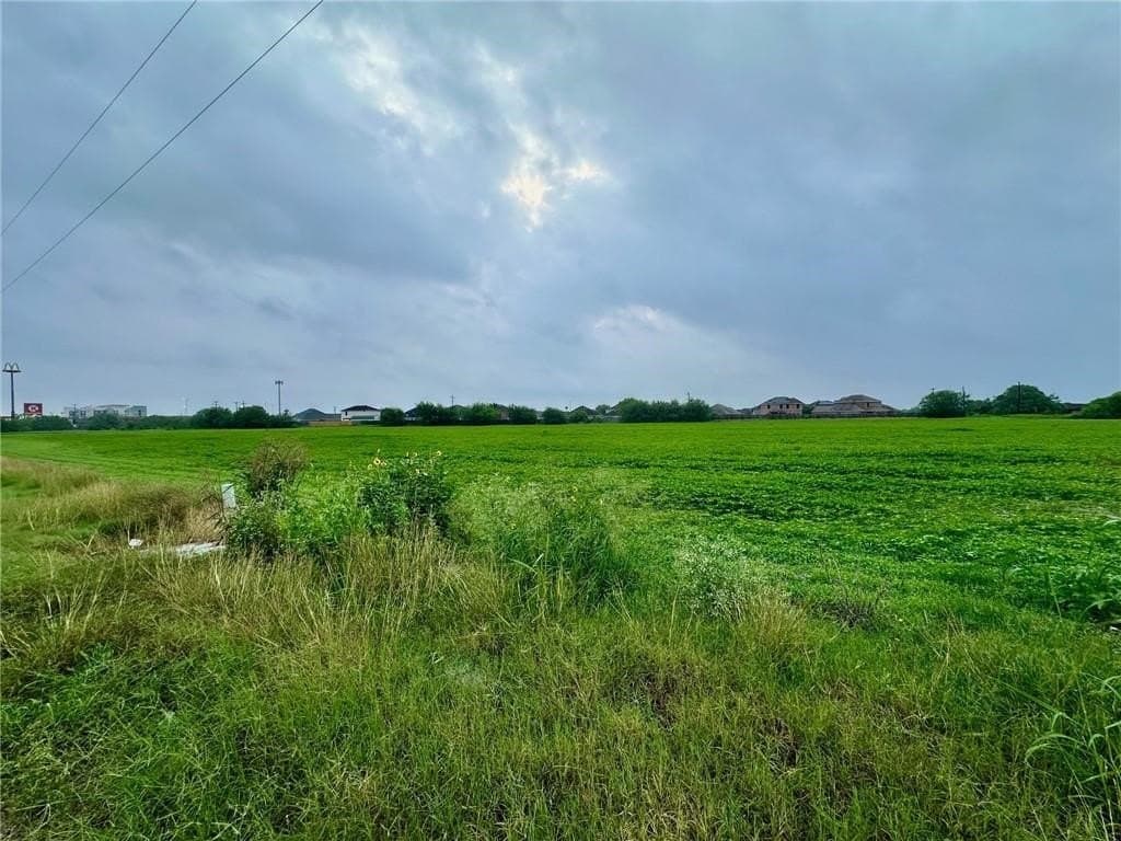 12.82 acres in Kleberg County - photo 5