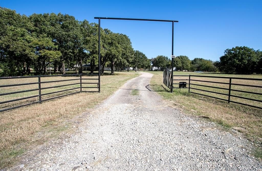 24.99 acres in Kaufman County featured view