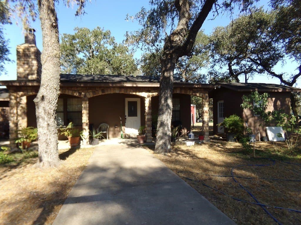 30.37 acres in Lavaca County gallery image 2