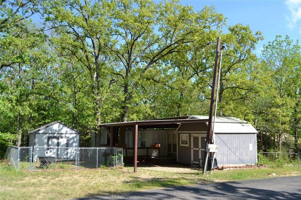 0.08 acres in Wood County