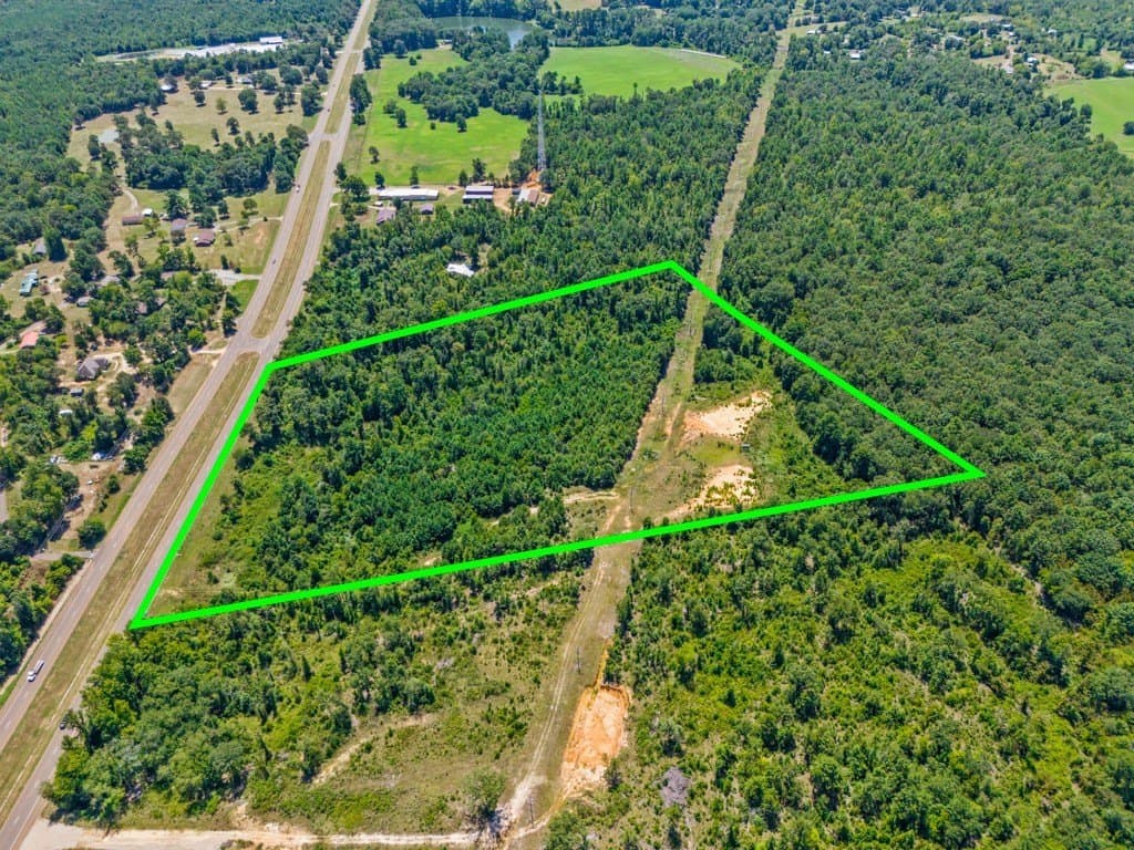 17.57 acres in Upshur County - photo 3