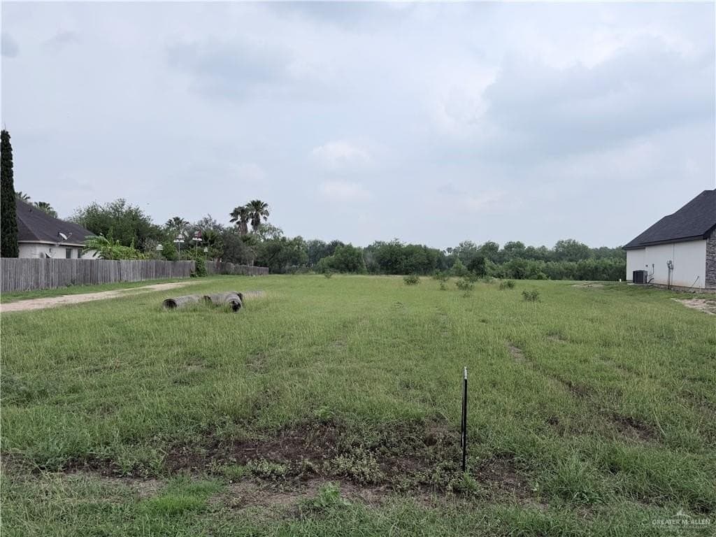 0.82 acres in Cameron County gallery image 2