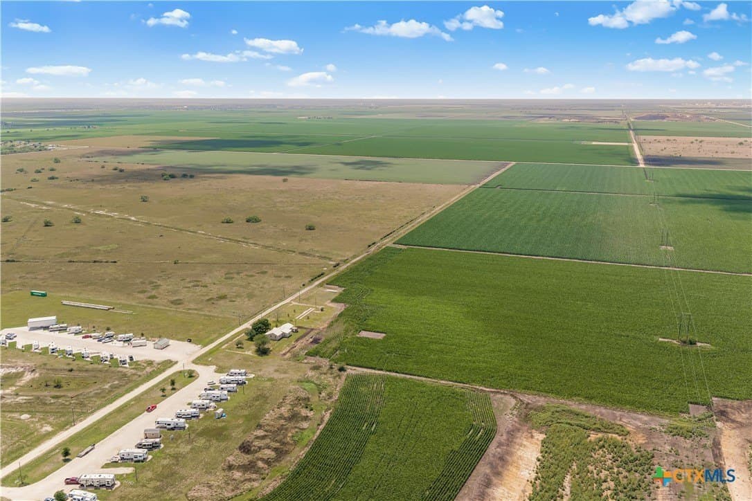 4.32 acres in Victoria County gallery image 4