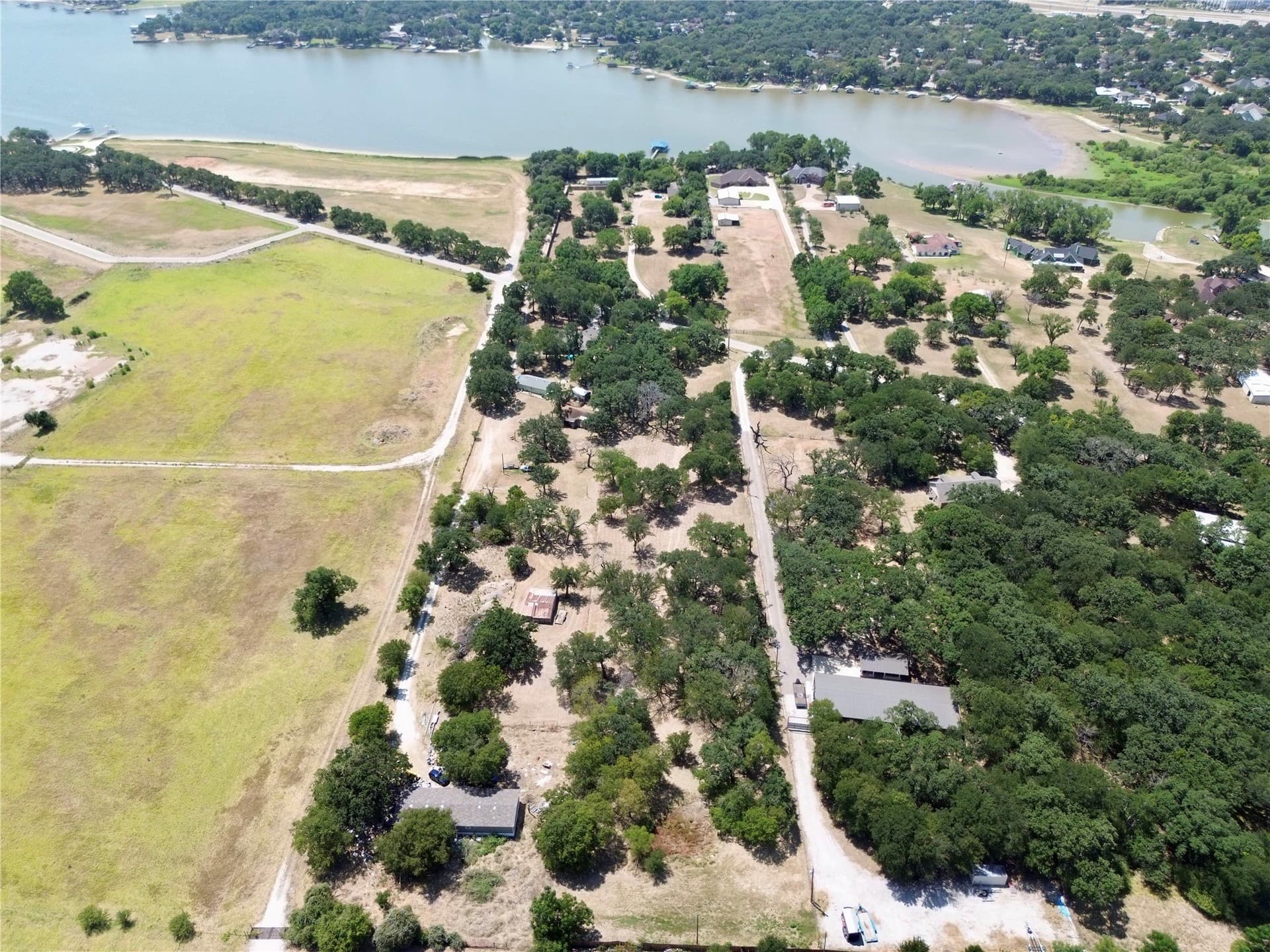 3.2 acres in Tarrant County gallery image 2
