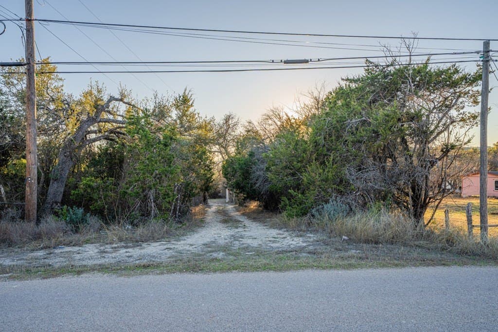 3.3 acres in Kerr County - photo 7