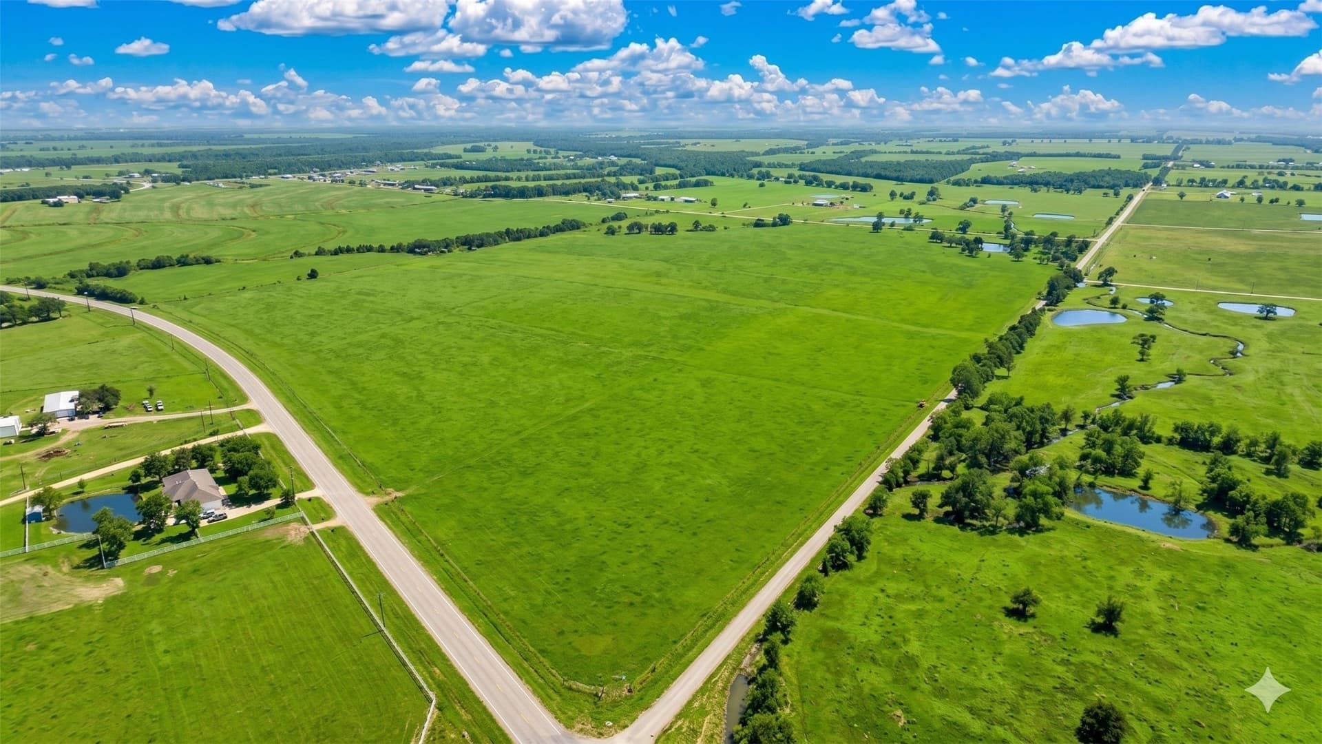 10.84 acres in Hunt County