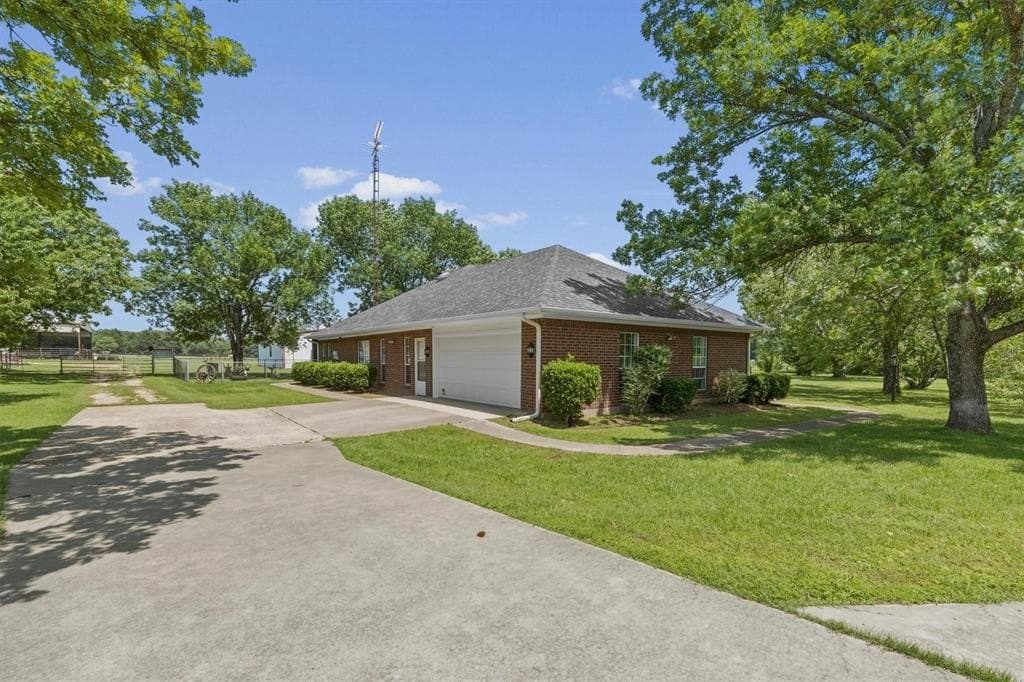 14.1 acres in Grayson County