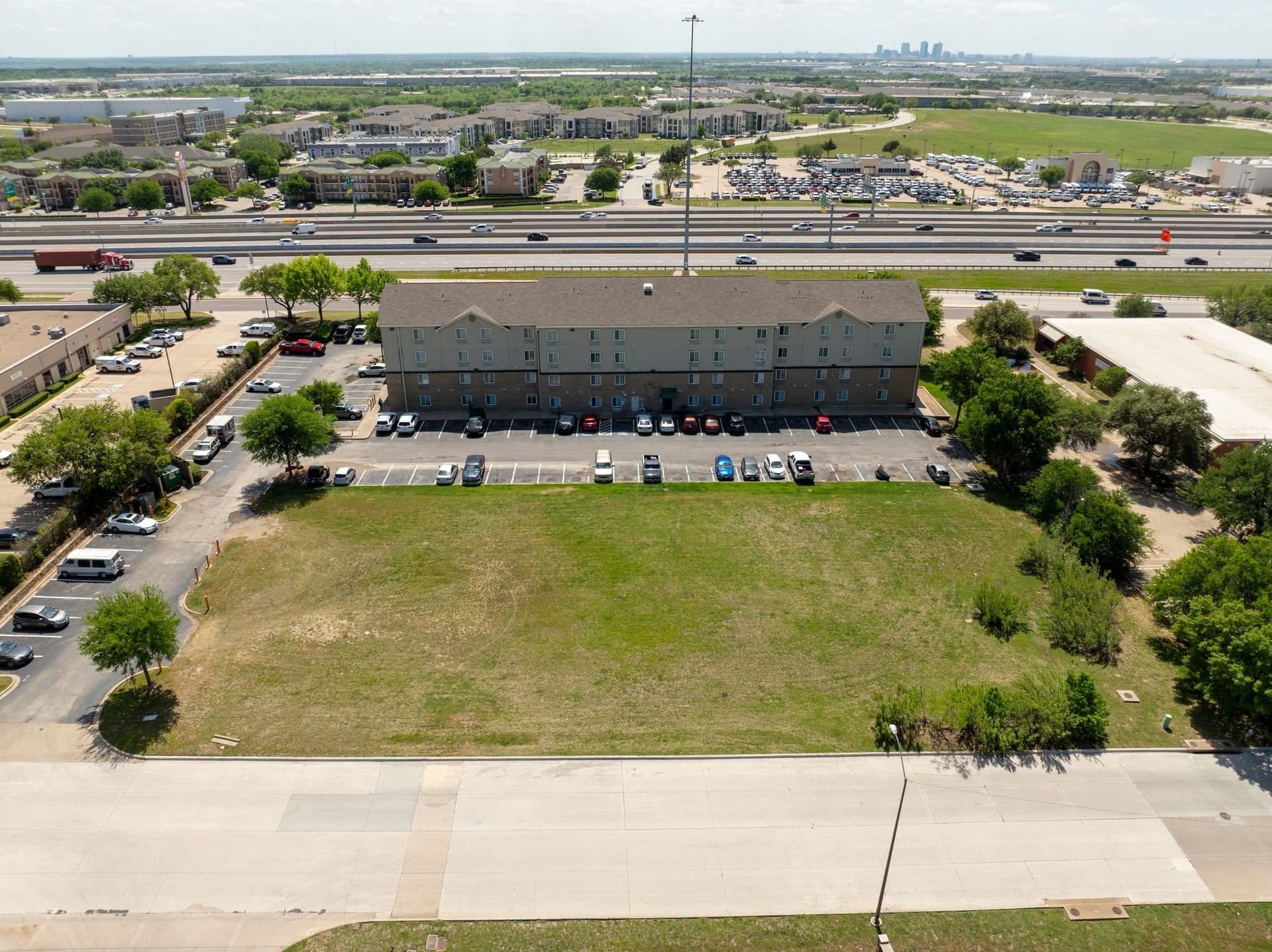 0.71 acres in Tarrant County - photo 18