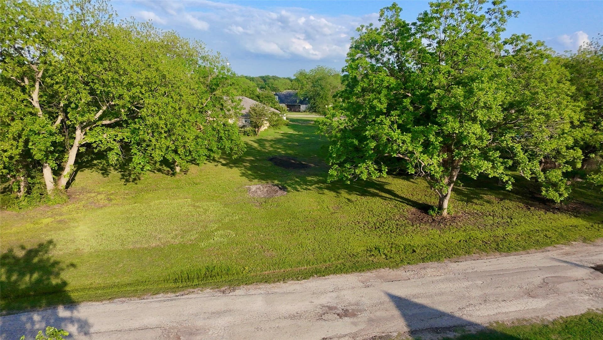 0.63 acres in Navarro County - photo 9