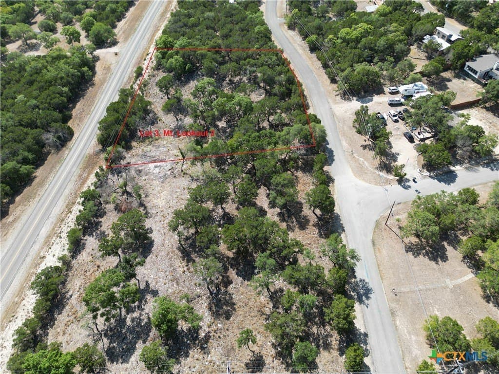 1.08 acres in Comal County gallery image 3