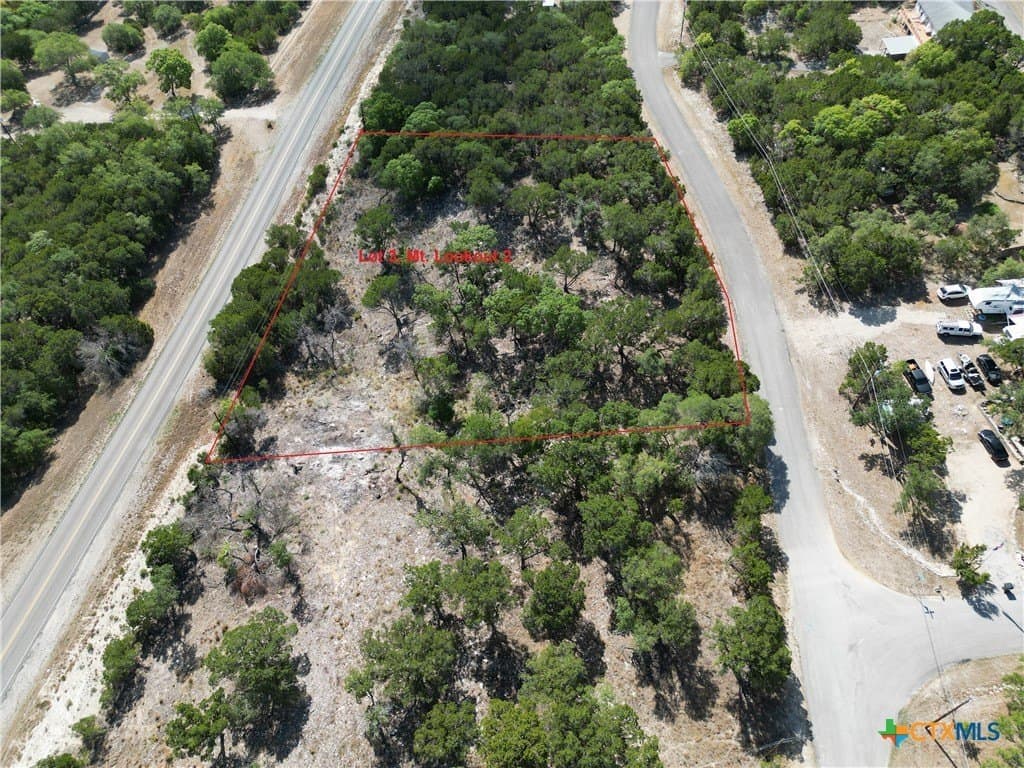 1.08 acres in Comal County gallery image 4