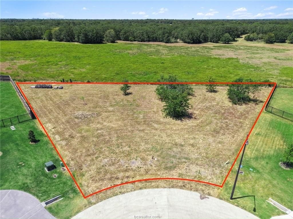 0.46 acres in Brazos County - photo 4