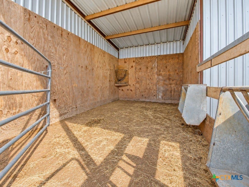 10.49 acres in Goliad County - photo 17