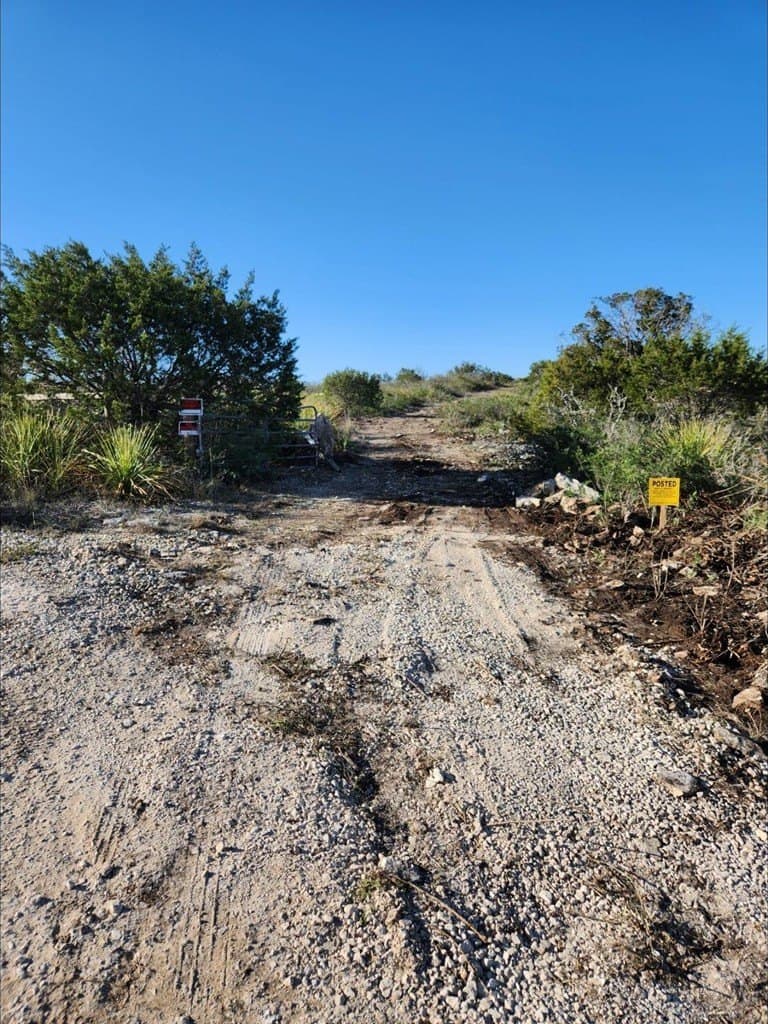 20.01 acres in Uvalde County - photo 15