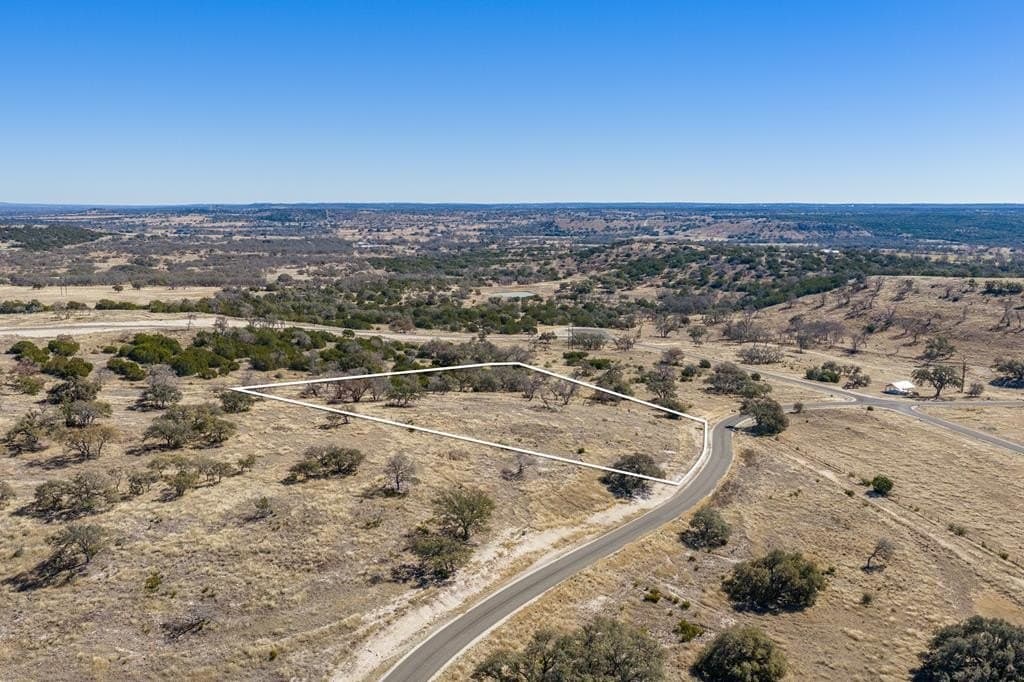 3.11 acres in Gillespie County