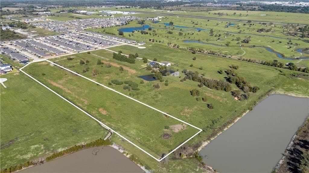 10.03 acres in Grimes County