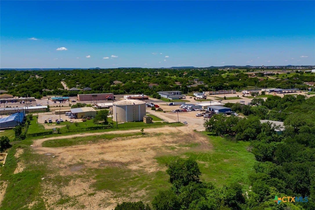 0.7 acres in Bell County - photo 8