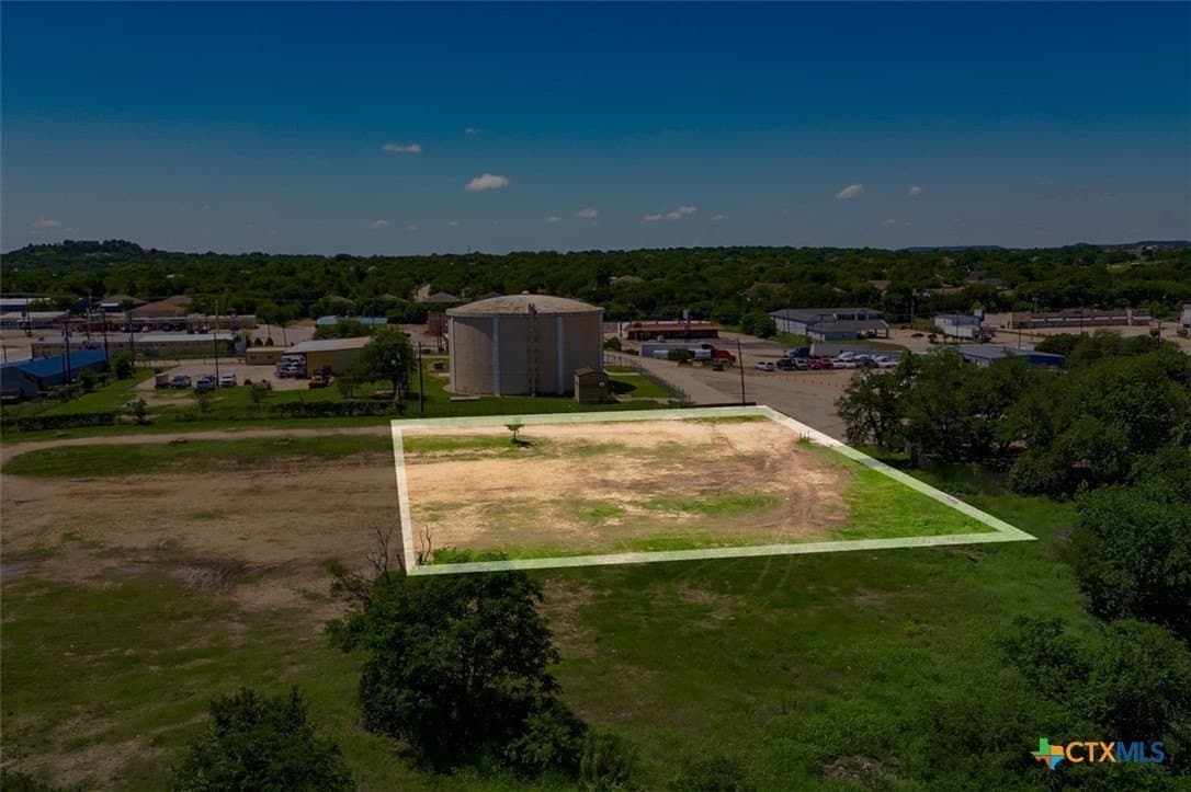 0.7 acres in Bell County gallery image 3