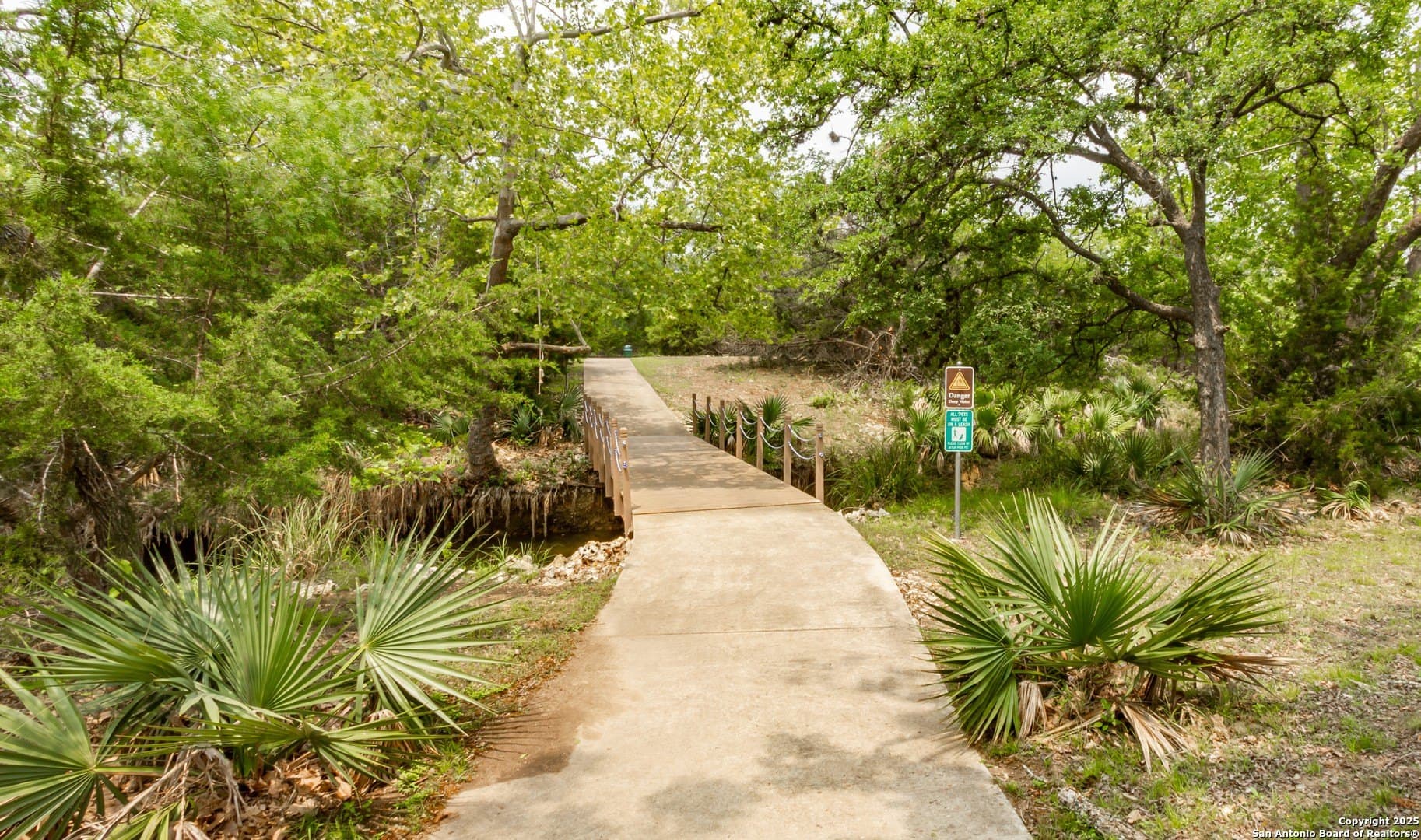 1.84 acres in Comal County - photo 7