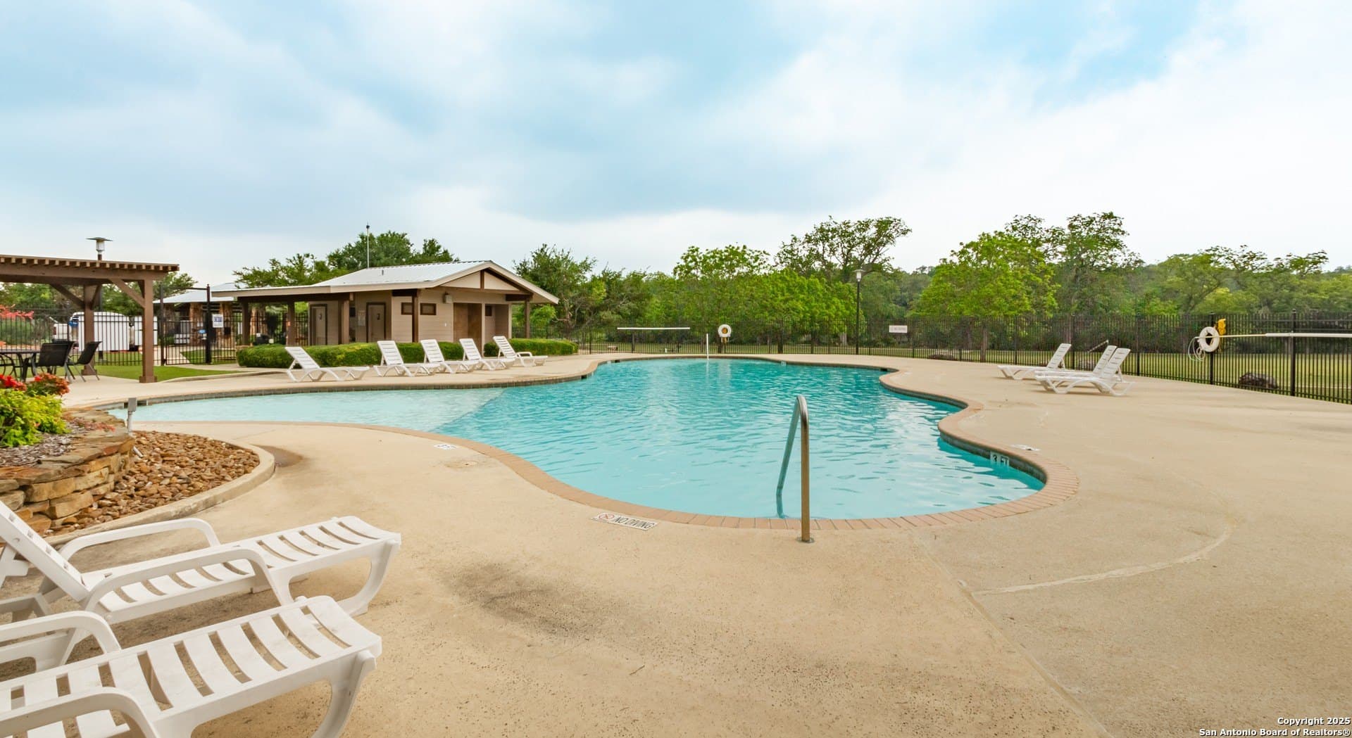 1.84 acres in Comal County - photo 12