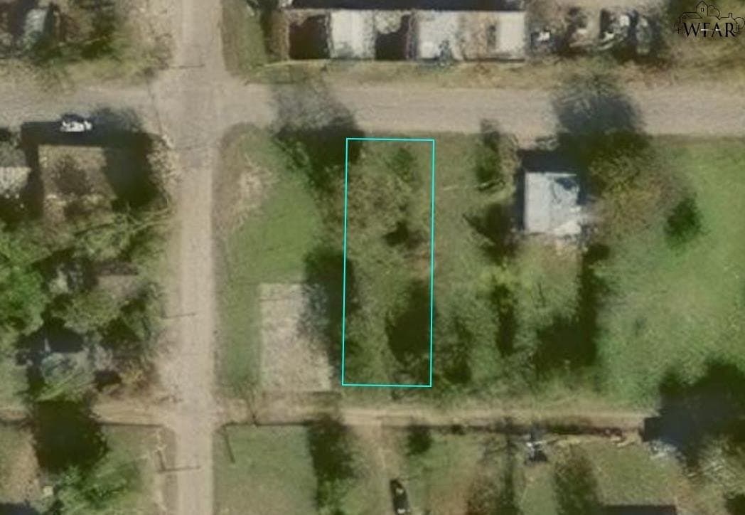 0.32 acres in Wichita County - photo 6
