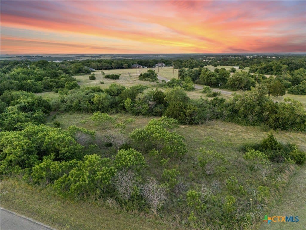 4.65 acres in McLennan County - photo 10