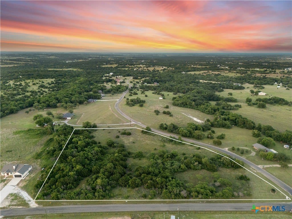 4.65 acres in McLennan County