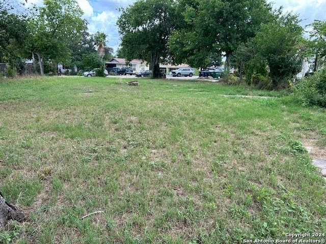 0.21 acres in Bexar County - photo 6