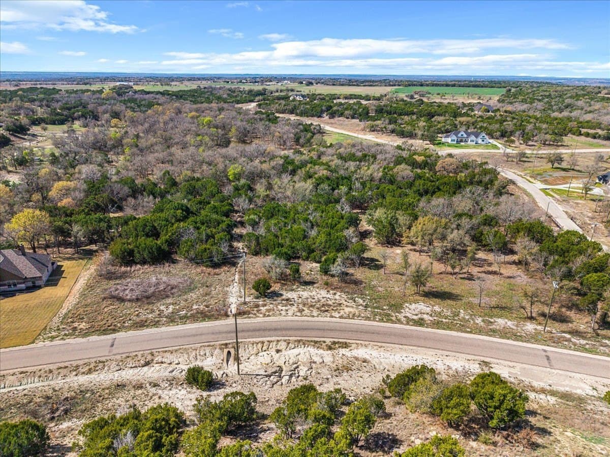 1.1 acres in Somervell County - photo 4