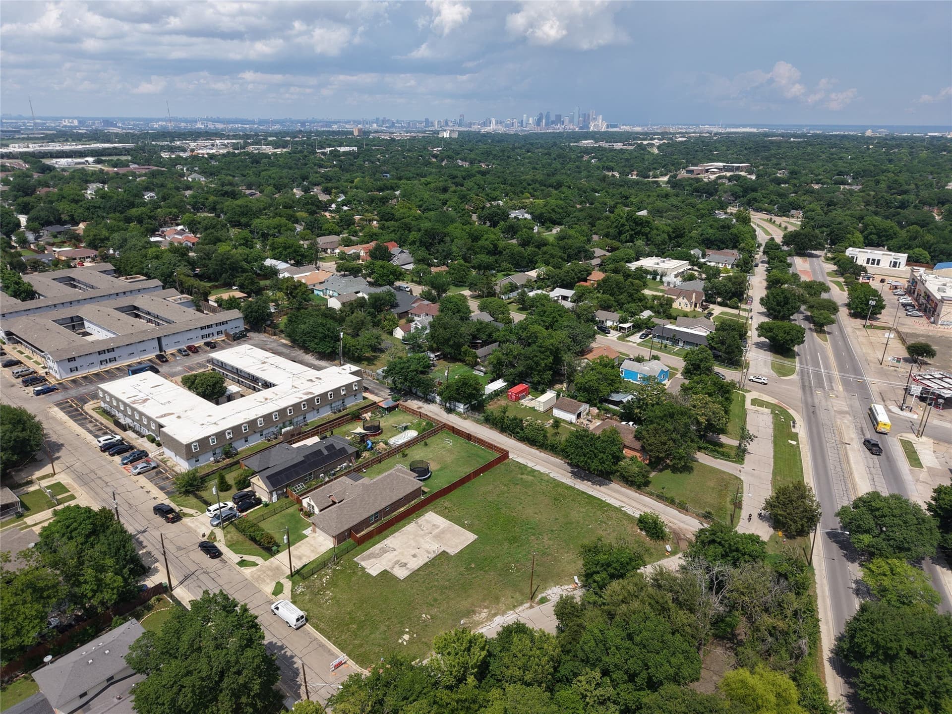 0.35 acres in Dallas County - photo 8