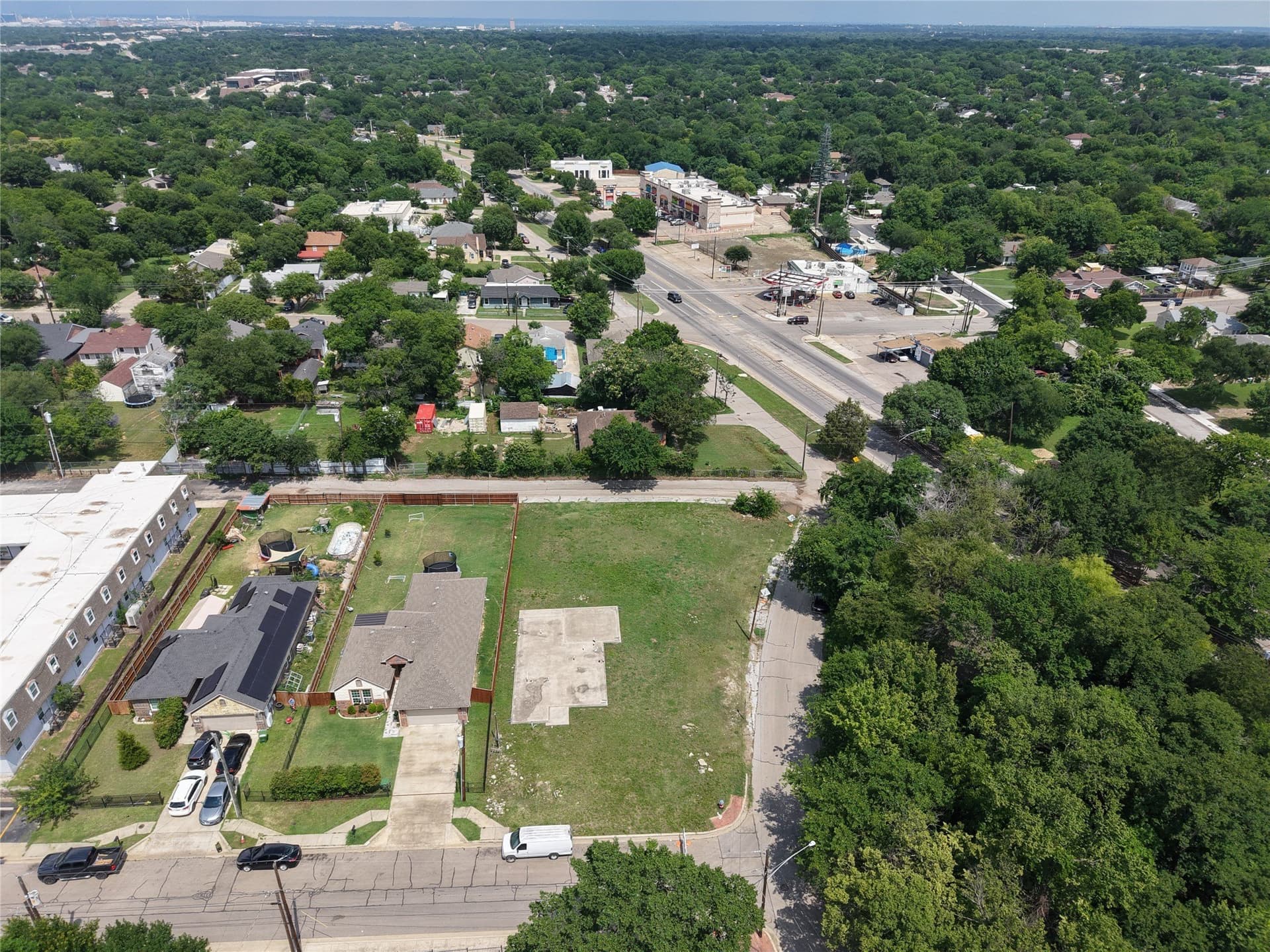 0.35 acres in Dallas County - photo 11