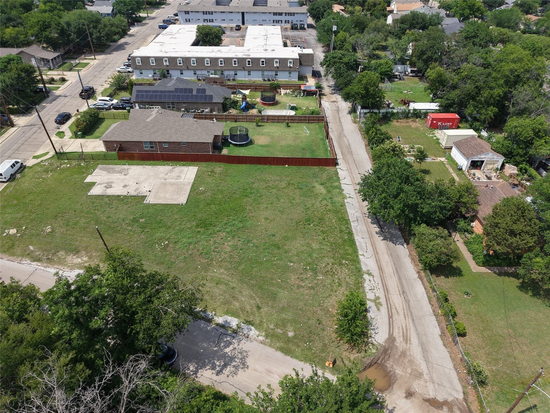 0.35 acres in Dallas County gallery image 2