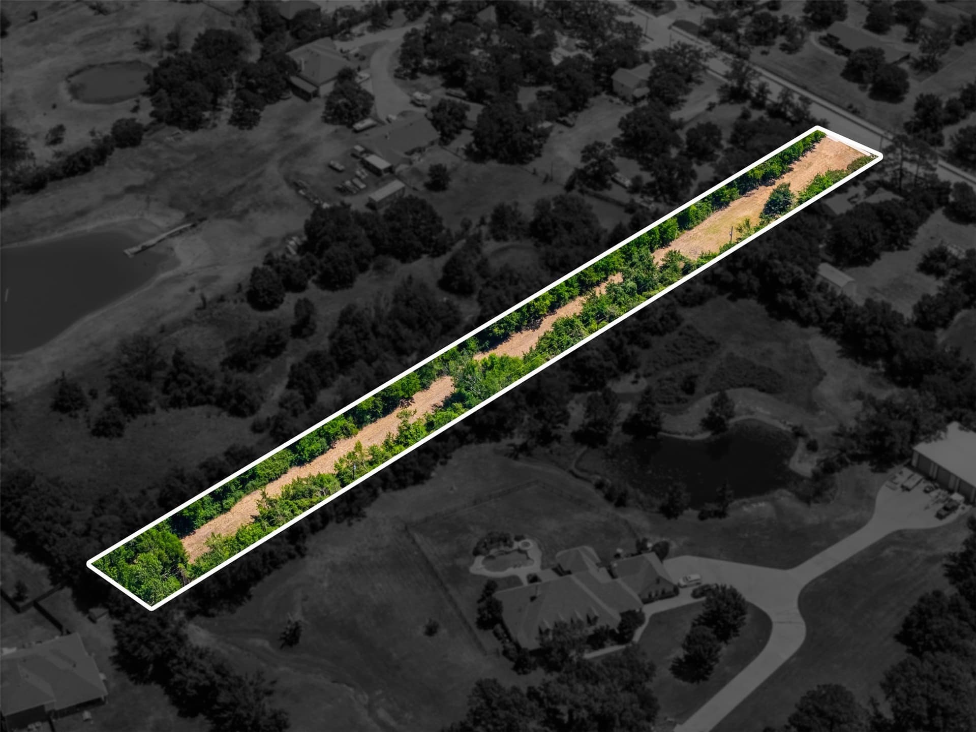 1.25 acres in Tarrant County - photo 8