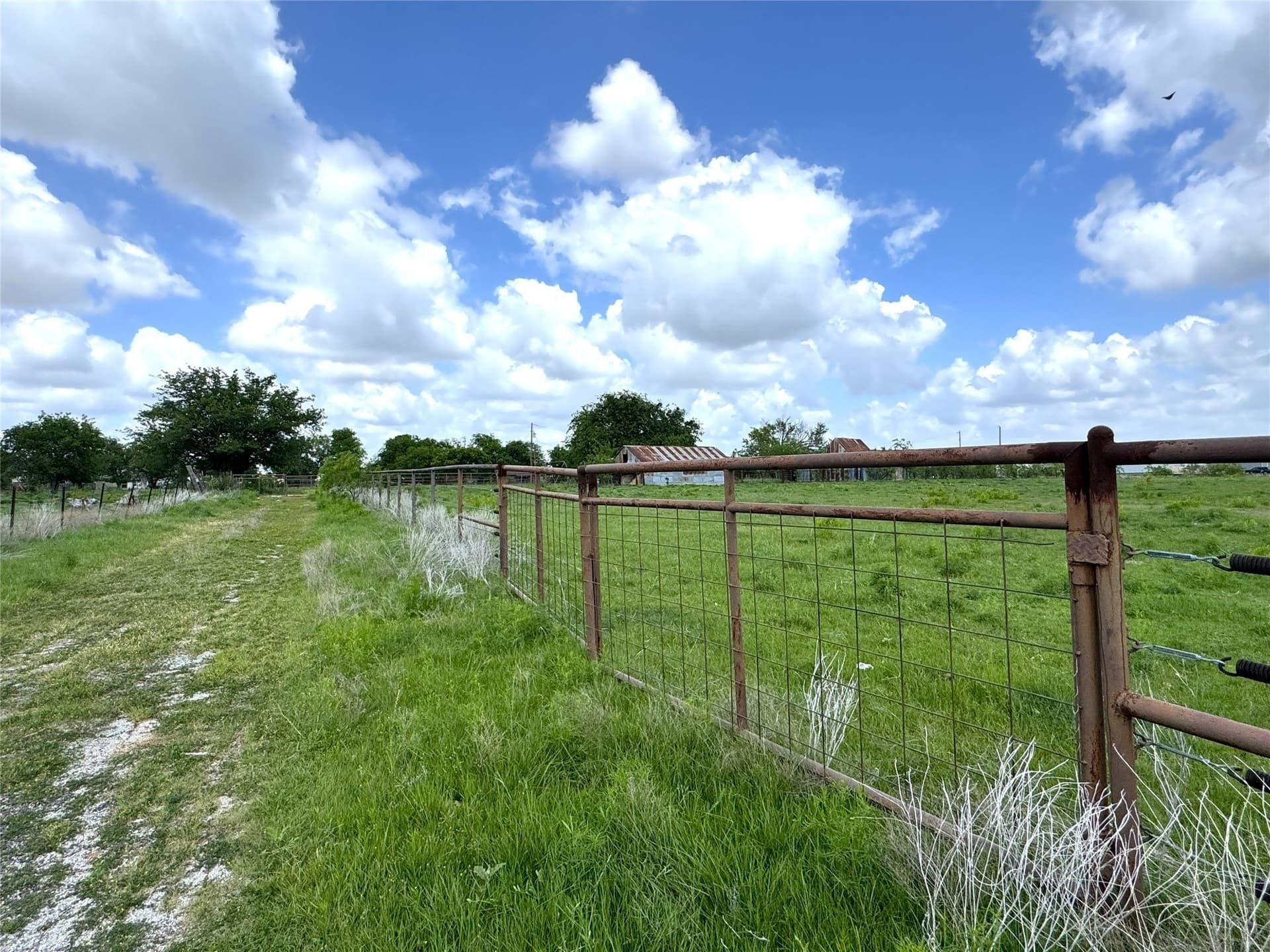 39.39 acres in Tarrant County - photo 18