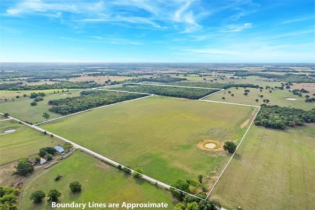 96.5 acres in Hill County
