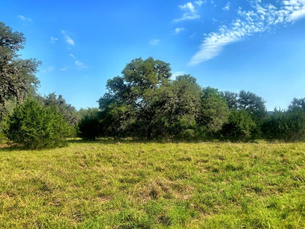 130 acres in Edwards County featured view