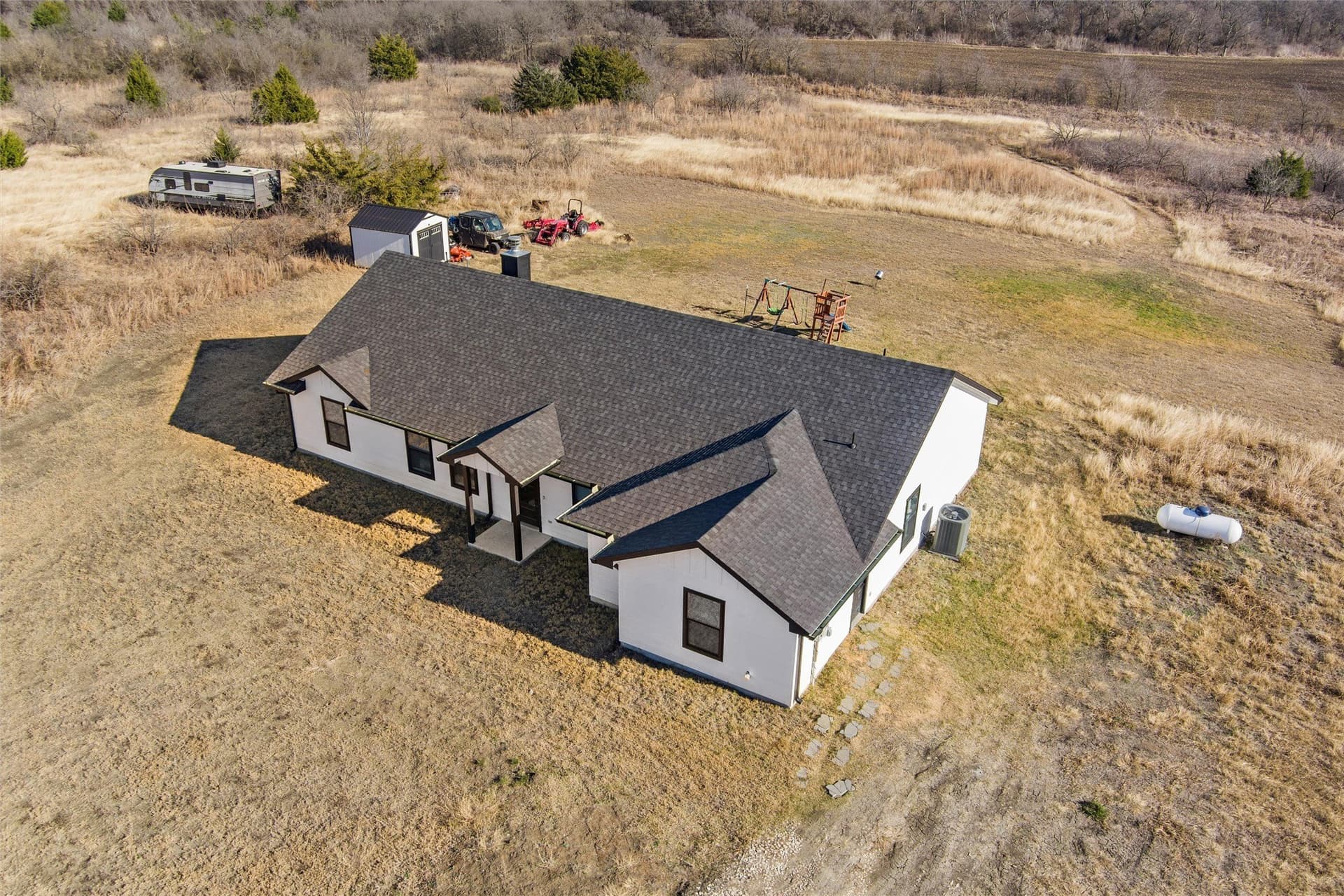 35.55 acres in Ellis County - photo 7