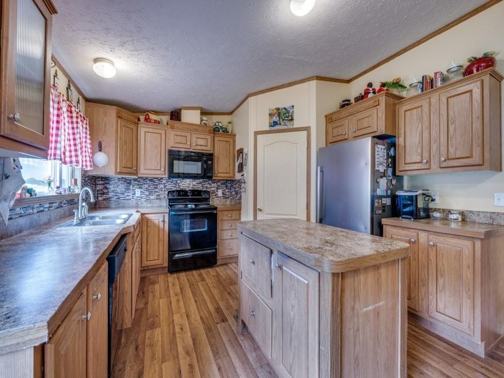 16 acres in Grayson County featured view