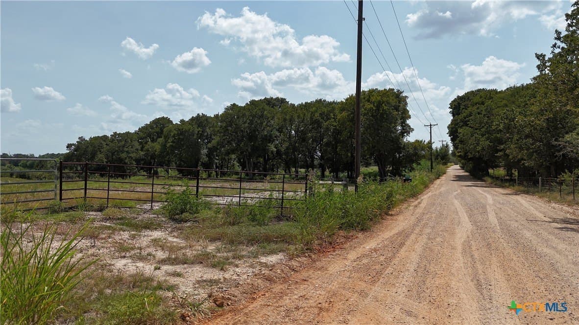 23.15 acres in Bell County - photo 2