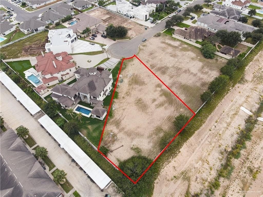 0.64 acres in Hidalgo County gallery image 4