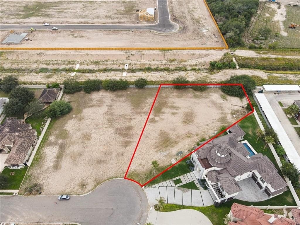 0.64 acres in Hidalgo County gallery image 2