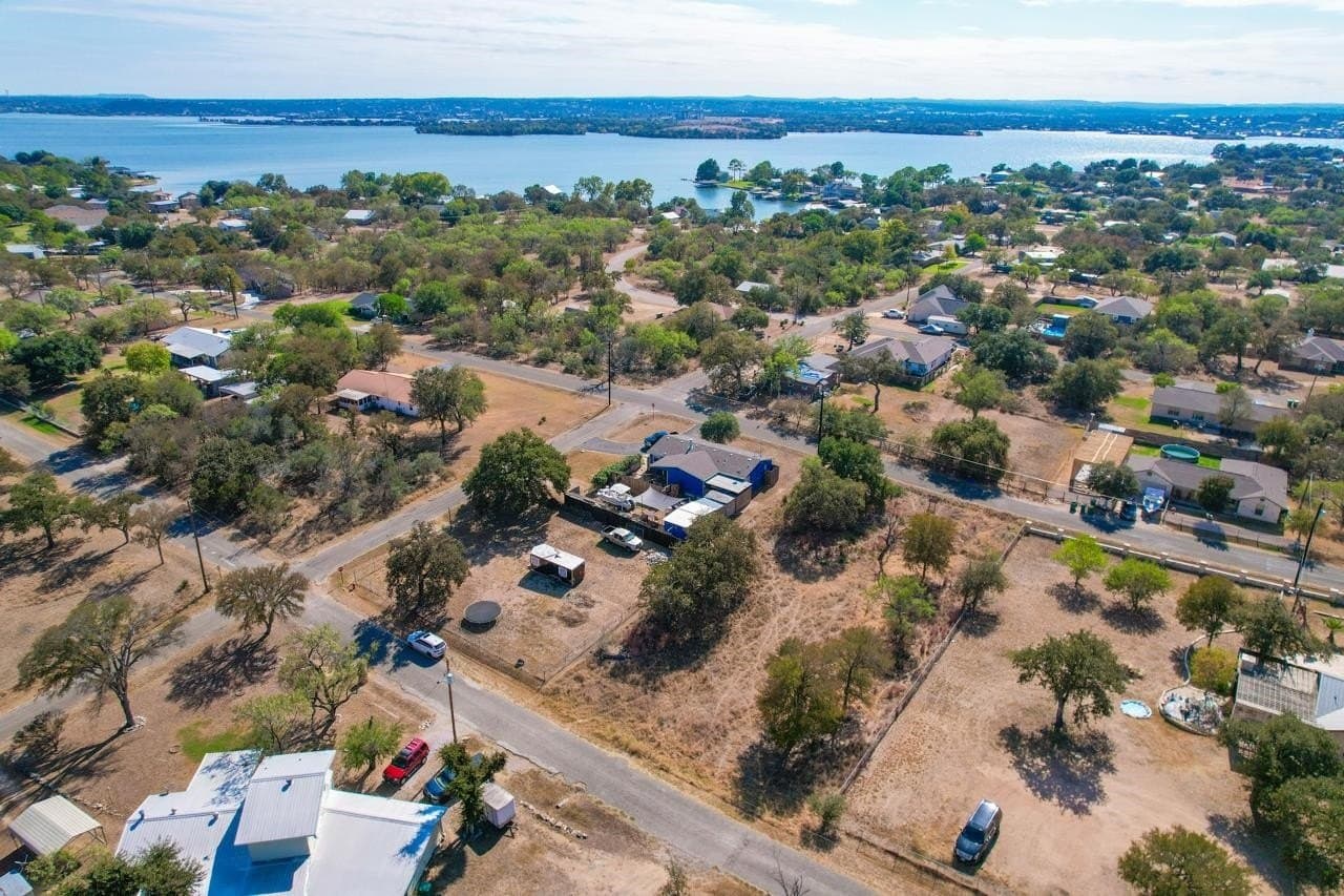 0.44 acres in Burnet County gallery image 4