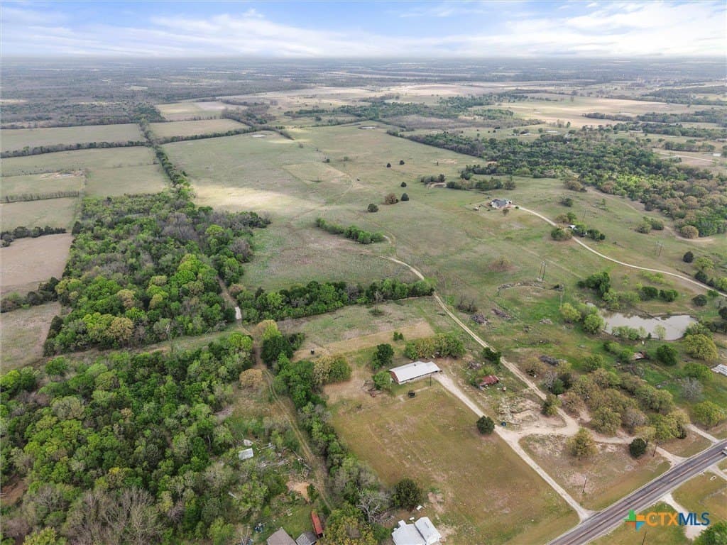 96.14 acres in Navarro County gallery image 4