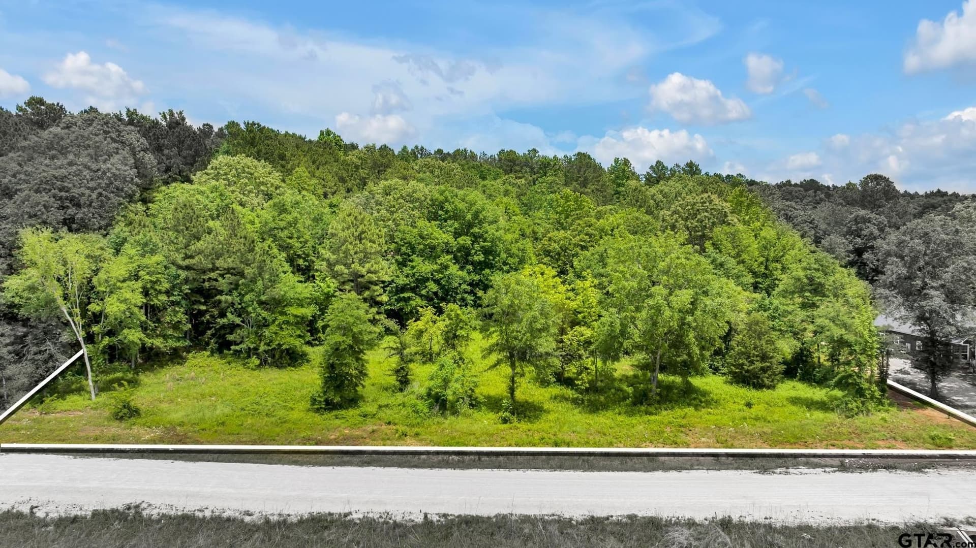 2.21 acres in Smith County gallery image 2