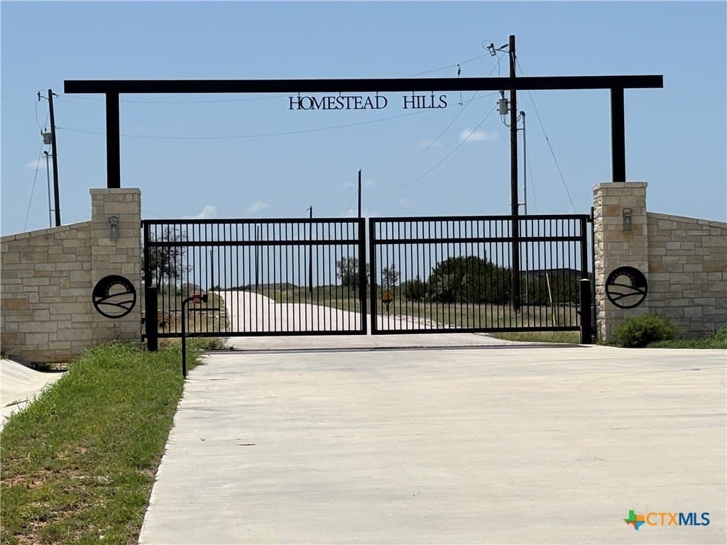 5.19 acres in Burnet County gallery image 3