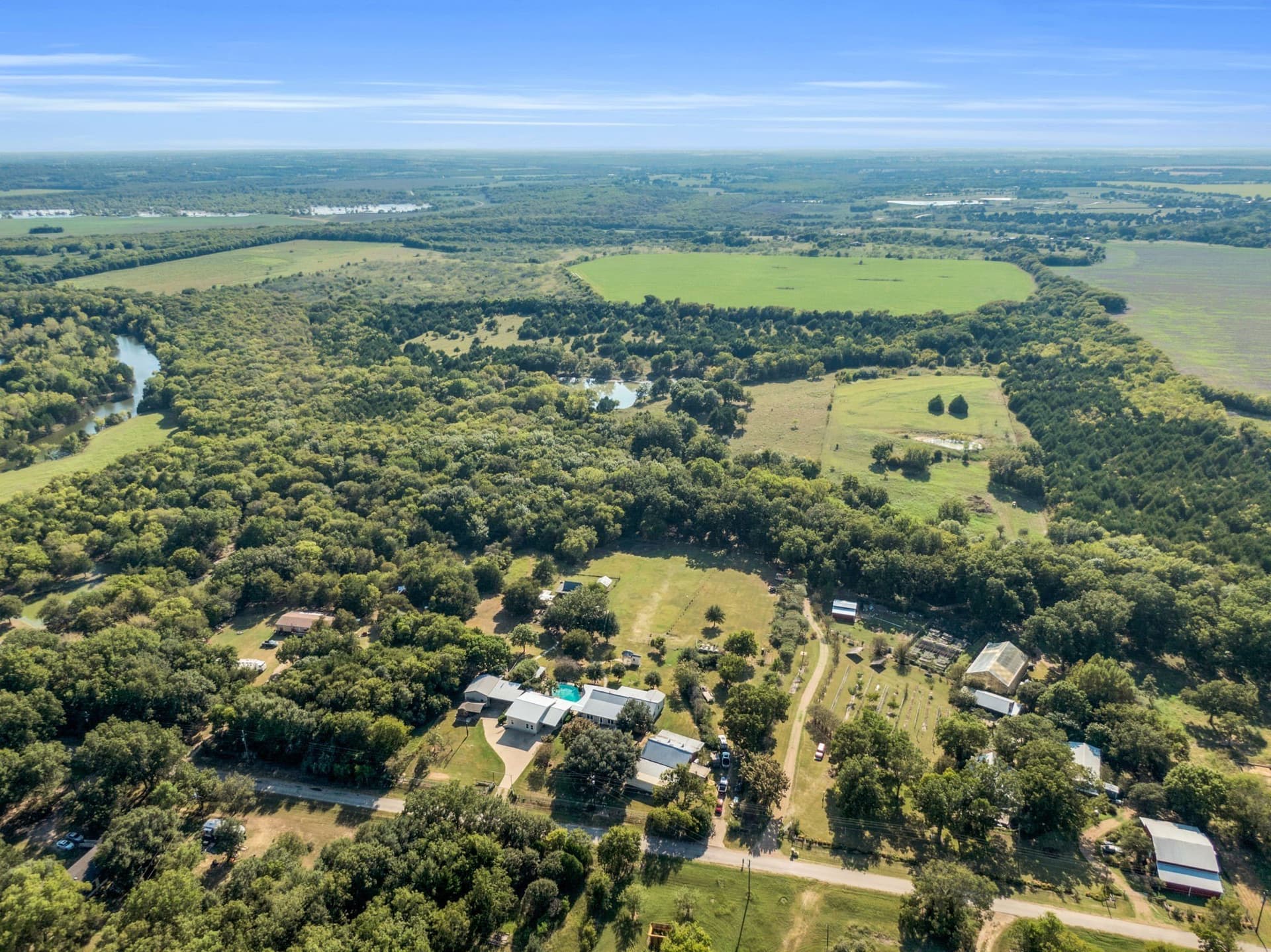 15.59 acres in Ellis County - photo 40