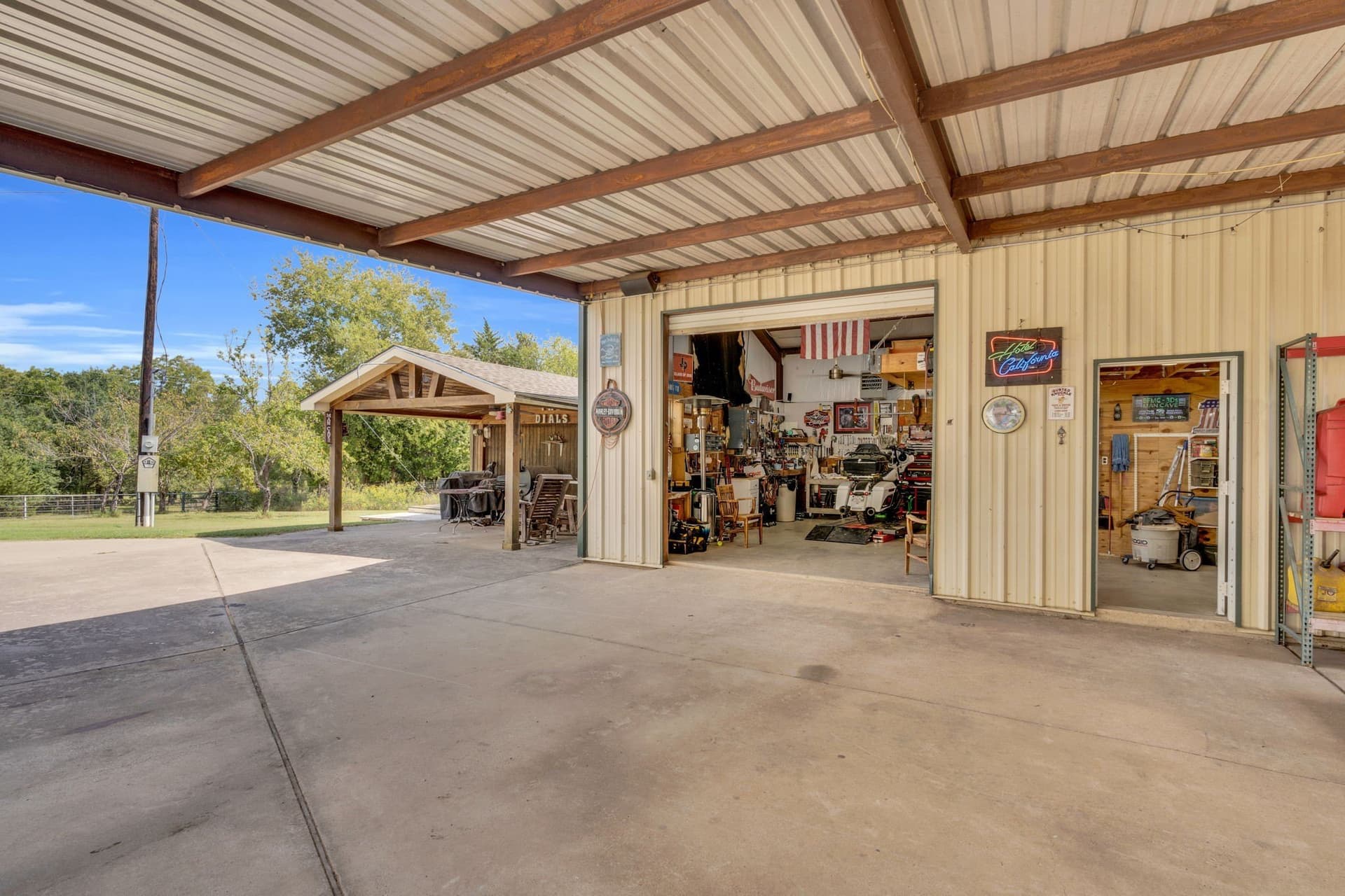 15.59 acres in Ellis County - photo 24