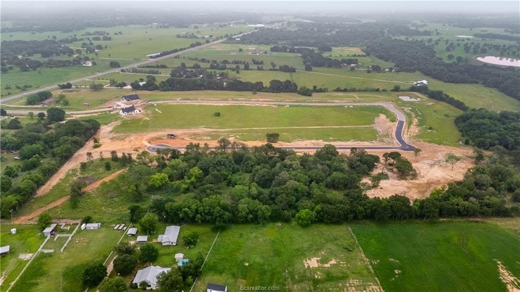 1 acres in Burleson County - photo 4