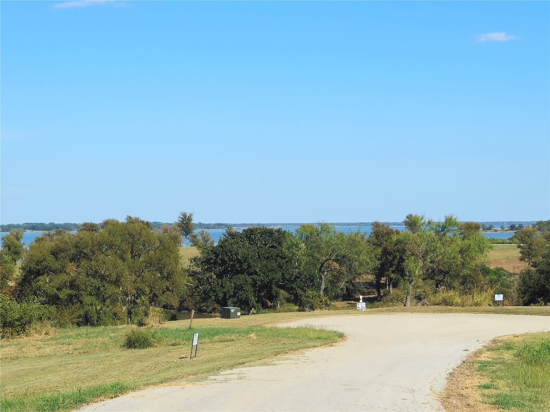 1.26 acres in Navarro County - photo 15