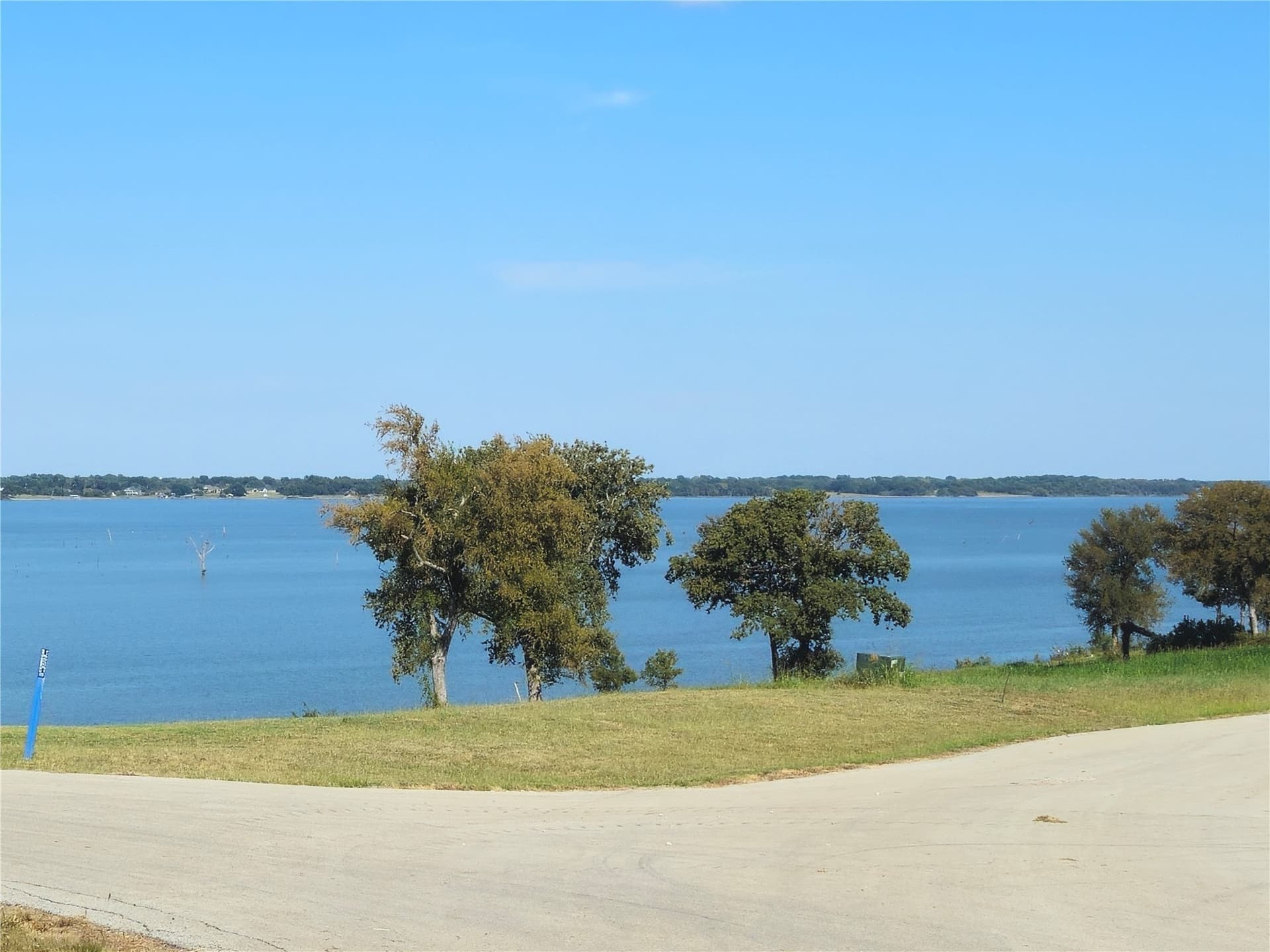1.26 acres in Navarro County - photo 11